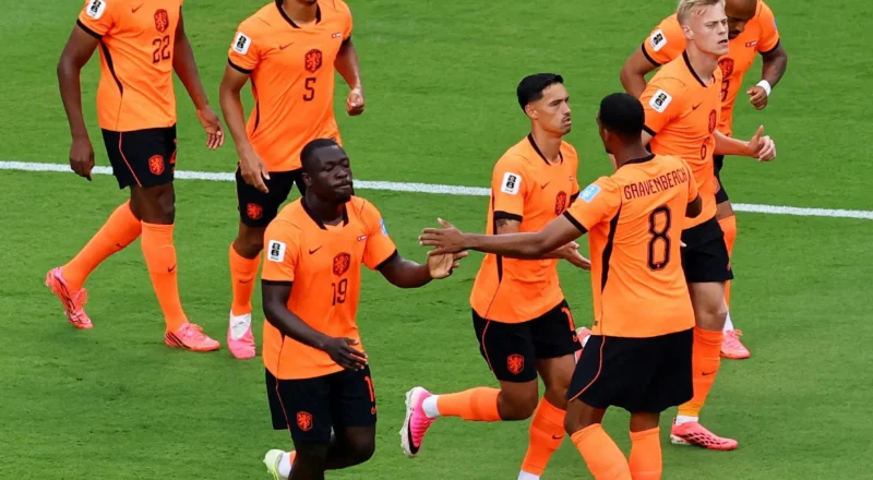 Netherlands power to win over Tunisia and set up last-32 meeting with Morocco