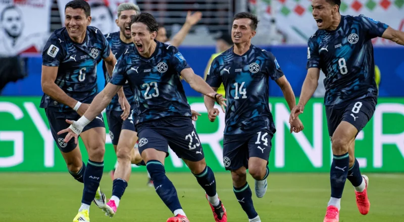 Ten-man Paraguay hang on to seal World Cup win and send Turkey to early exit