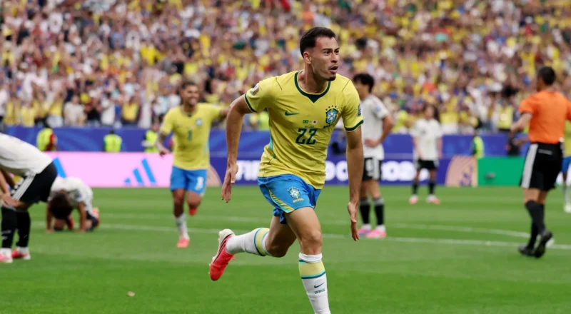 Brazil into last 16 as Martinelli strikes in stoppage time to break Japan hearts