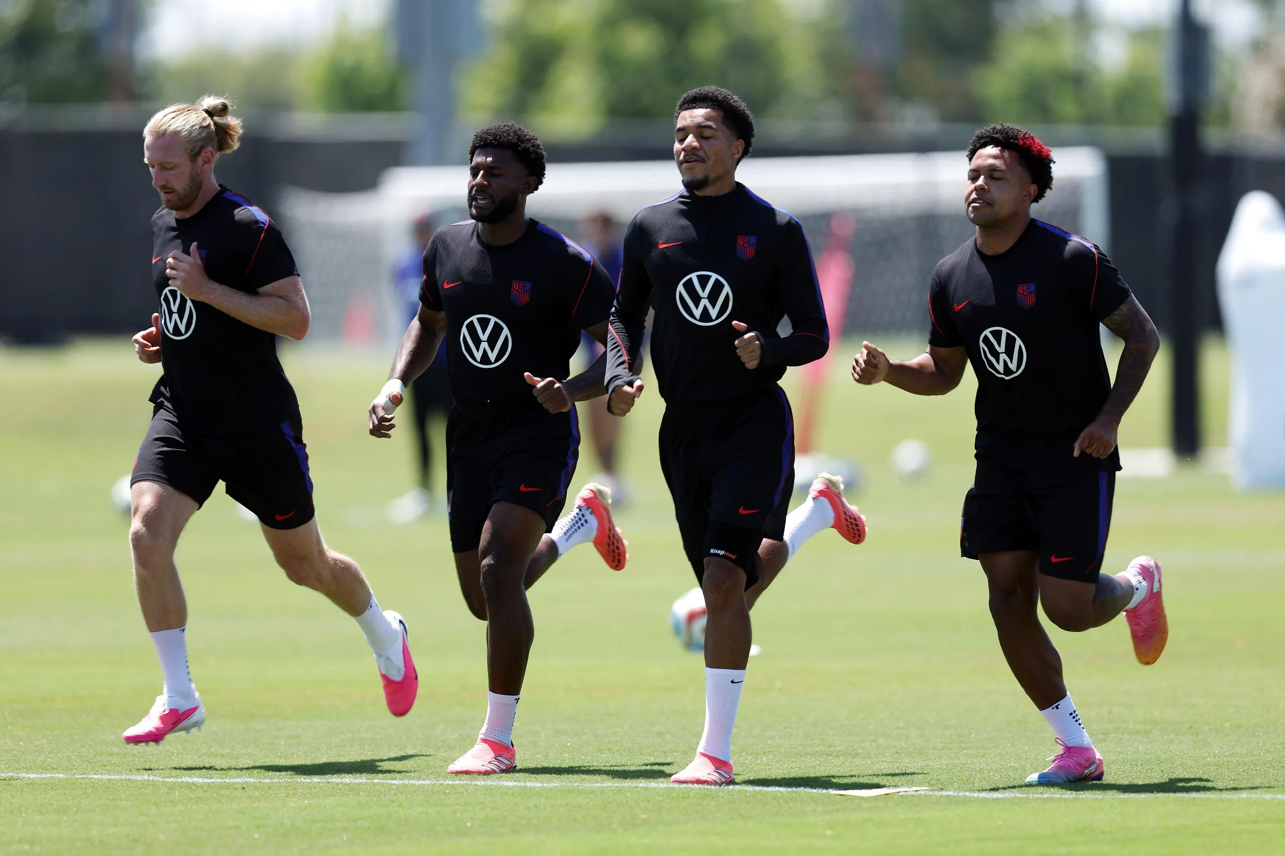 Weston McKennie and Malik Tillman join US players training at the World Cup