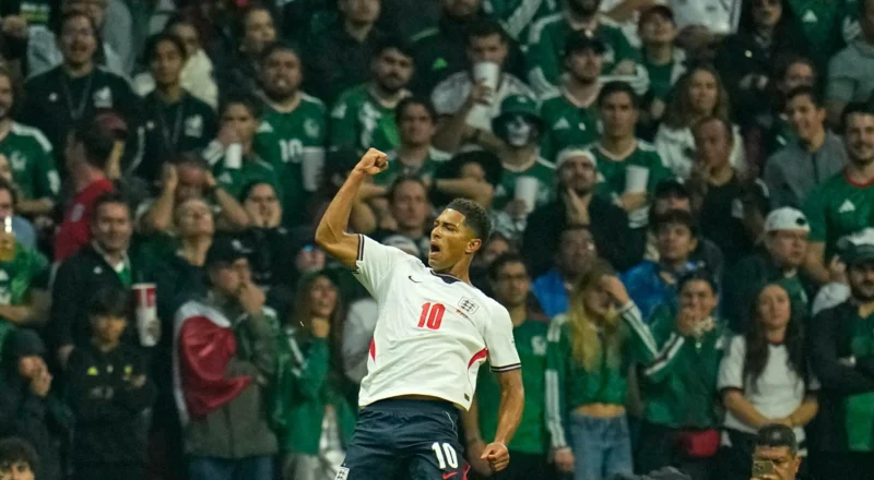 England’s unbelievable night at the Azteca | World Cup Daily – video