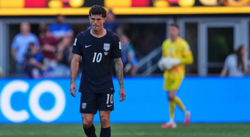 Christian Pulisic suffered leg fracture in US loss to Belgium, out for several weeks
