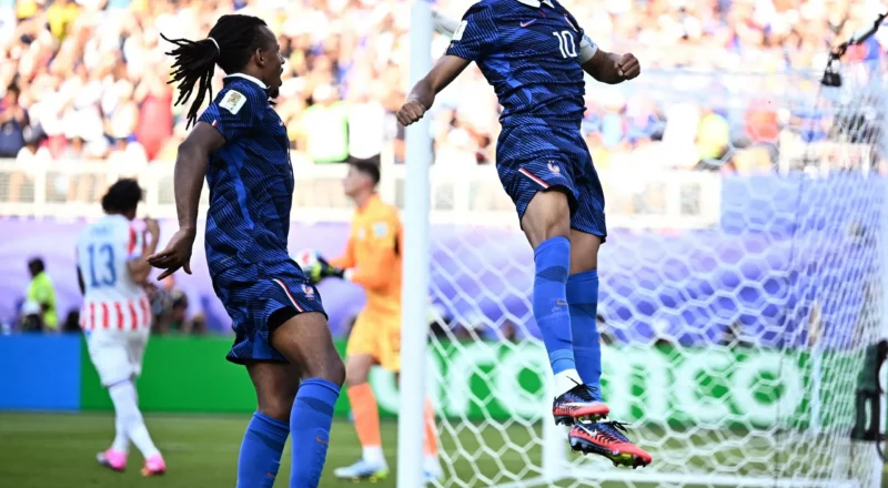 Mbappé spot-on to take France past stubborn Paraguay into World Cup quarter-finals